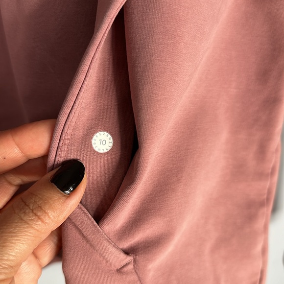 Lululemon Scuba Pullover Hoodie Mauve Washed Quicksand Size 10 - Picture 9 of 9